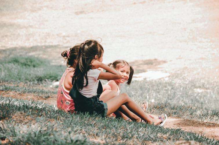 Als Au Pair im Ausland leben und Kinder betreuen